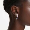 Ariana Grande X Swarovski dråbeøreringe med ørekappe i blandede slibninger, guldsmed, blomst, flerfarvet, rhodineret
