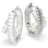 Ariana Grande X Swarovski hoopøreringe med krystalperler, baguetteslibning, hvid, rhodiumbelagt