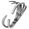 Armbåndet “Feather” fra The Vienna Collection, hvidt, rutheniumbelagt Armbåndet “Feather” fra The Vienna Collection, hvidt, rutheniumbelagt