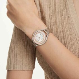 Crystalline Aura-ur, fremstillet i Schweiz, metalarmbånd, rosaguldfarvet, blandet metalfinish