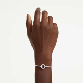 Dextera armring, rundslibet, hvid, rhodiumbelagt Dextera armring, rundslibet, hvid, rhodiumbelagt
