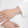 En Angelic-armbånd med runde slibninger, blå, rhodiumbelagt En Angelic-armbånd med runde slibninger, blå, rhodiumbelagt