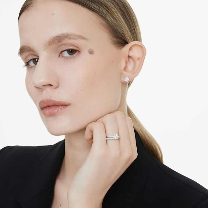 Eternity-ring med laboratoriefremstillede diamanter, 1 ct i alt, runde, 14K hvidguld Eternity-ring med laboratoriefremstillede diamanter, 1 ct i alt, runde, 14K hvidguld