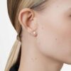 Eternity solitaire øreringe med laboratoriefremstillede diamanter, 1 ct i alt, rund form, 14K gult guld Eternity solitaire øreringe med laboratoriefremstillede diamanter, 1 ct i alt, rund form, 14K gult guld
