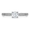 Eternity-solitaire-ring med laboratoriefremstillede diamanter på 0,7 ct i alt, rund form, 14K hvidguld Eternity-solitaire-ring med laboratoriefremstillede diamanter på 0,7 ct i alt, rund form, 14K hvidguld