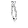Eternity-solitaire-ring med laboratoriefremstillede diamanter på 0,7 ct i alt, rund form, 14K hvidguld Eternity-solitaire-ring med laboratoriefremstillede diamanter på 0,7 ct i alt, rund form, 14K hvidguld