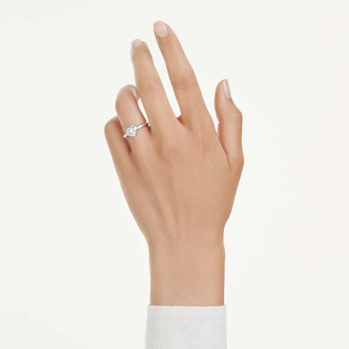 Eternity-solitaire-ring med laboratoriefremstillede diamanter på i alt 0,5 ct, hjerteform, sterlingsølv Eternity-solitaire-ring med laboratoriefremstillede diamanter på i alt 0,5 ct, hjerteform, sterlingsølv