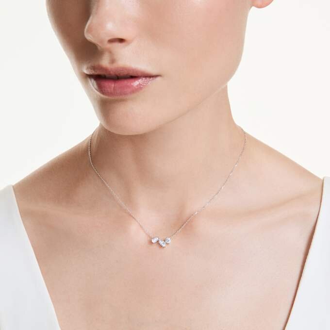 Galaxy-vedhæng med laboratoriefremstillede diamanter, 0,82 ct i alt, blandede former, sterlingsølv Galaxy-vedhæng med laboratoriefremstillede diamanter, 0,82 ct i alt, blandede former, sterlingsølv