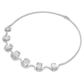 Oktagonhalskæde med laboratoriefremstillede diamanter, 37,70 ct i alt, oktagonform, 18K hvidguld Oktagonhalskæde med laboratoriefremstillede diamanter, 37,70 ct i alt, oktagonform, 18K hvidguld