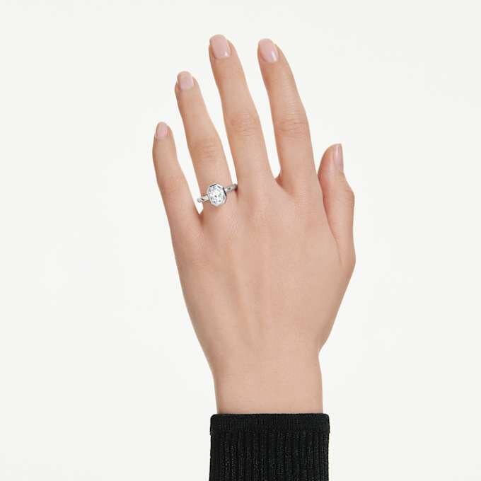 Oktagonring med laboratoriefremstillede diamanter, 2,0 ct i alt, oktagonform, 14K hvidguld Oktagonring med laboratoriefremstillede diamanter, 2,0 ct i alt, oktagonform, 14K hvidguld