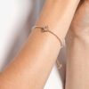 Una-armring Clover, lyserød, rosaguldbelagt Una-armring Clover, lyserød, rosaguldbelagt